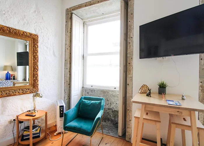 Historic Oldtown Getaway Daire Porto